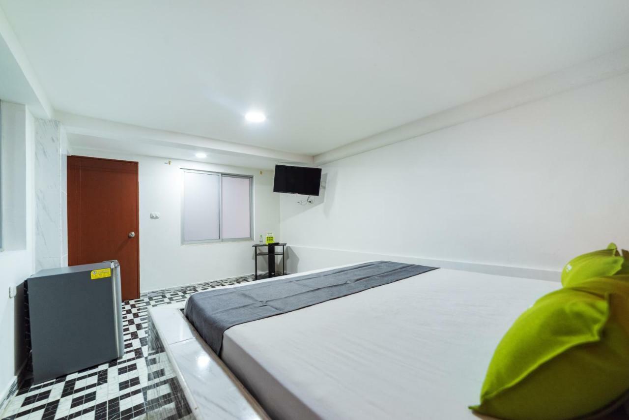 Ayenda 1122 Victoria Hotell Pereira Eksteriør bilde